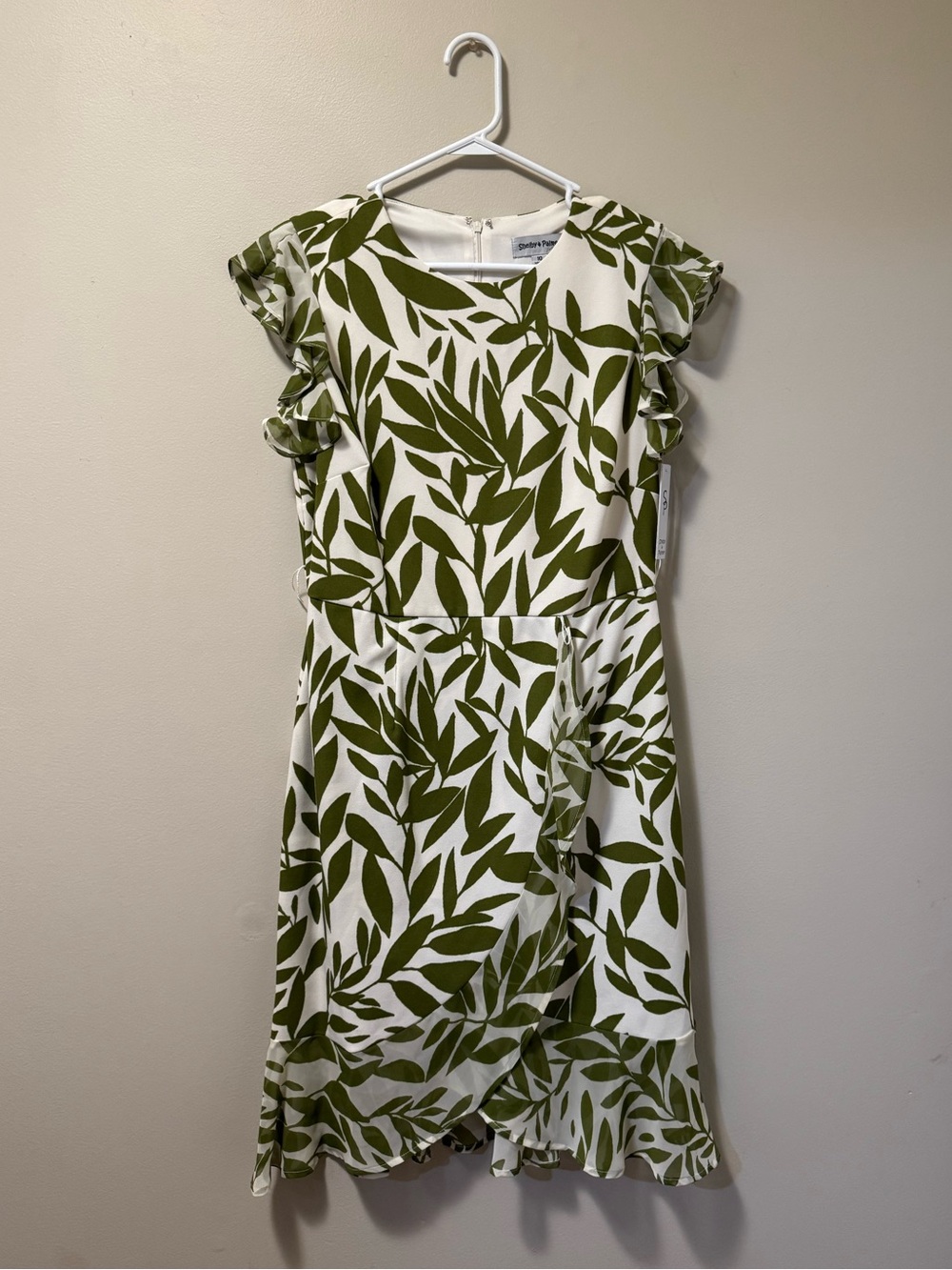 Shelby & Palmer Olive Leaf Print Ruffle-Sleeve Dress